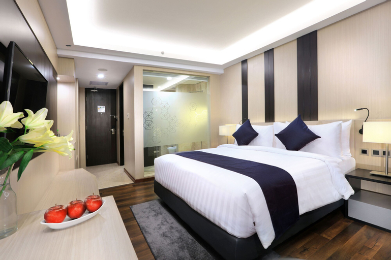 Bedroom 30