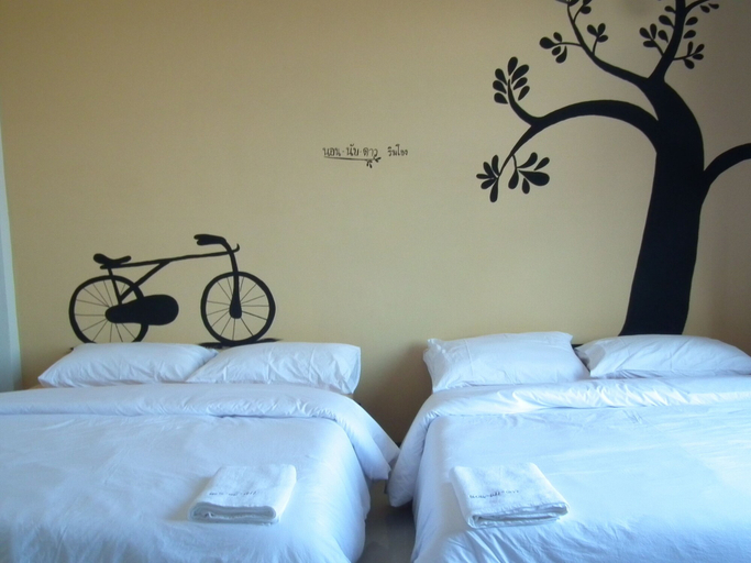 Bedroom 4, Norn Nab Dao Rimkhong, Chiang Khan