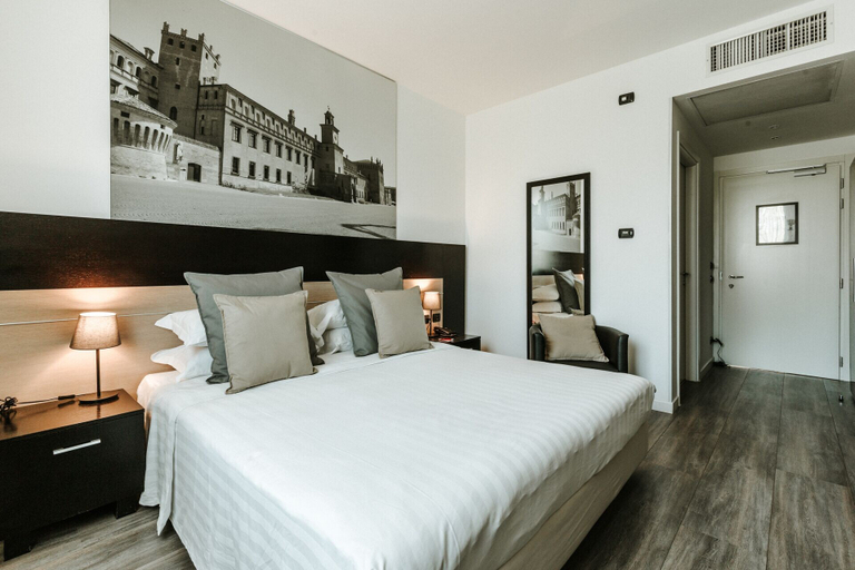 Bedroom 3, Hotel Carpi, Modena