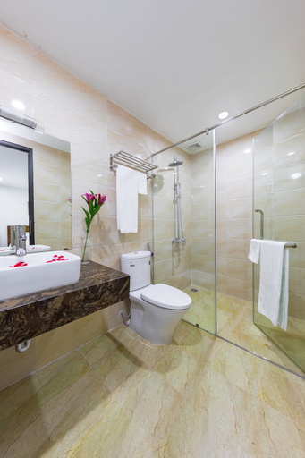 Bathroom 3, Granda Suites Hanoi, Cầu Giấy