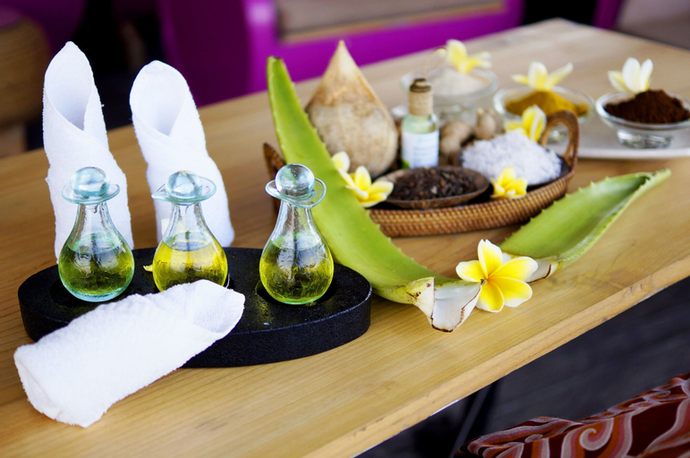 Food & Drinks 25