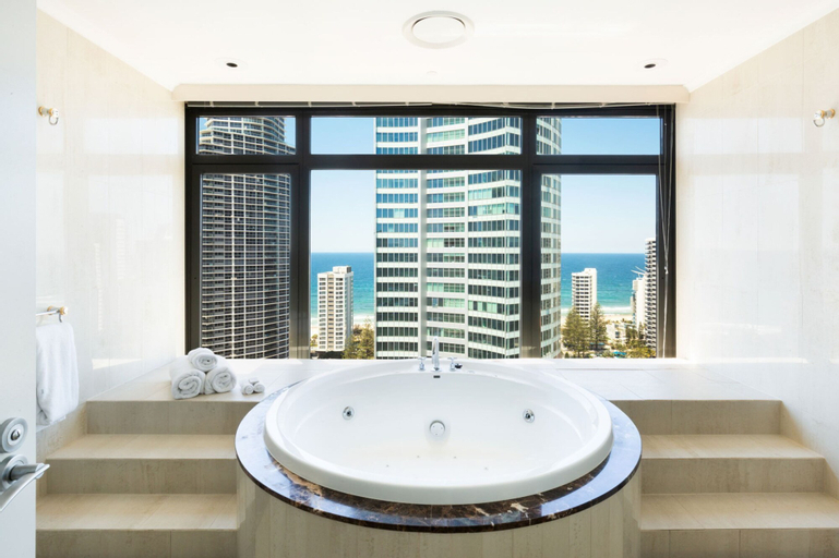 Bedroom 5, voco GOLD COAST, Gold Coast