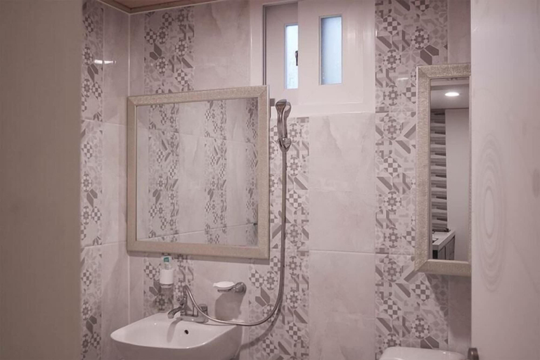 Bathroom 3, Yeosu The King Pension, Yeosu