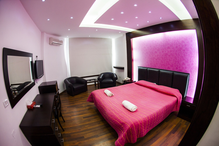 Bedroom 3, Le Tournant Hotel & Resort, Zgharta