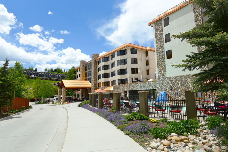 Exterior & Views 2, The Grand Lodge, A Vail Resorts Property, Gunnison