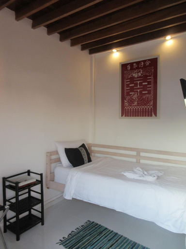 Bedroom 2, Moonlight Champa, Vientiane