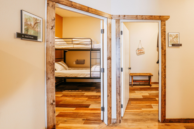Bedroom 3, Pintler's Portal Hostel, Deer Lodge