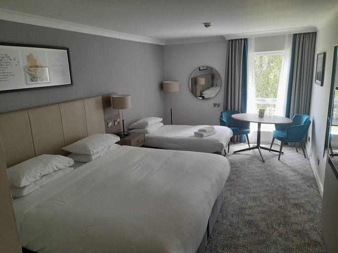 Bedroom 3, Eastwood Hall, Nottinghamshire