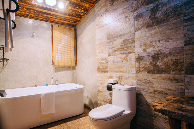 Bathroom 4, Floral Hotel Moganshan Yaozhuang, Huzhou