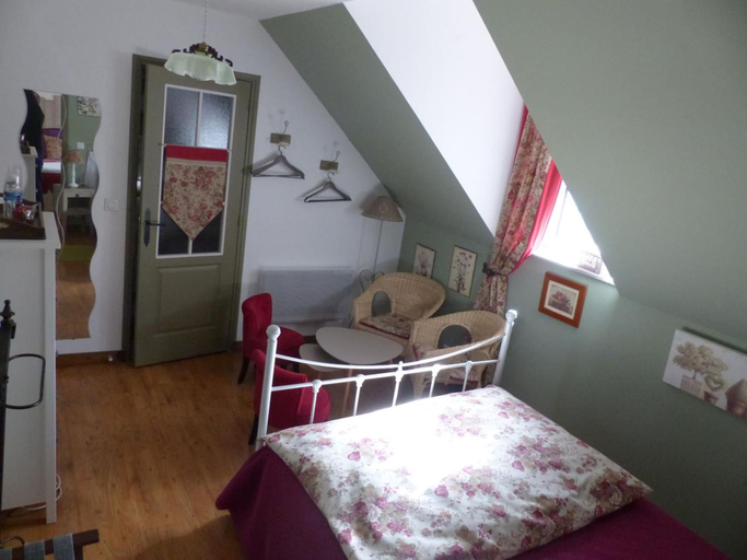 Bedroom 4, Moulin de la Beraudaie, Morbihan