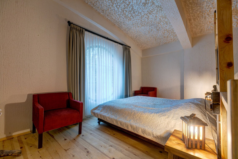 Bedroom 3, Hindiba Doga Evi, Mengen