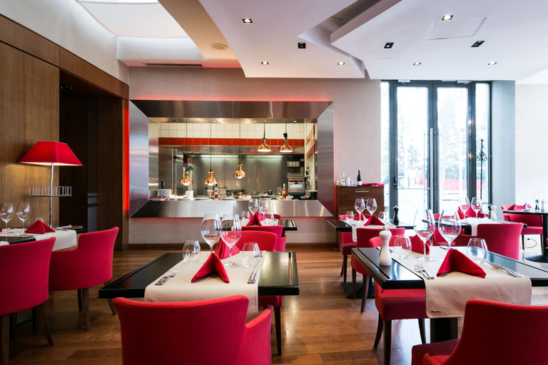 Food & Drinks 5, Pullman Bucharest, Municipiul Bucuresti