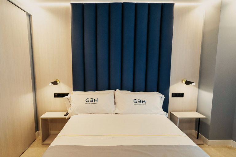 Bedroom 2, Estrella De Mar - Boutique ApartHotel, Alicante