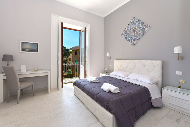 Bedroom 3, Maramia Luxury Apartment, Napoli