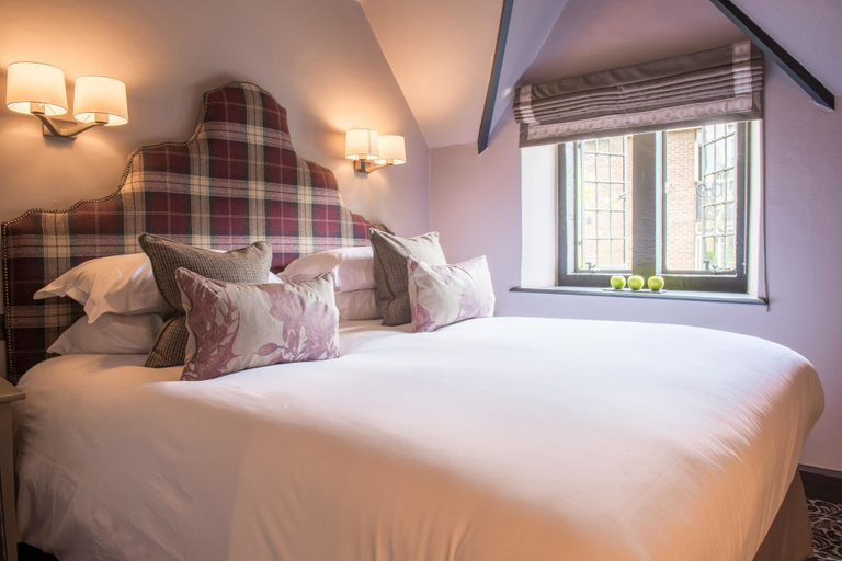 Bedroom 4, The Lygon Arms, Worcestershire