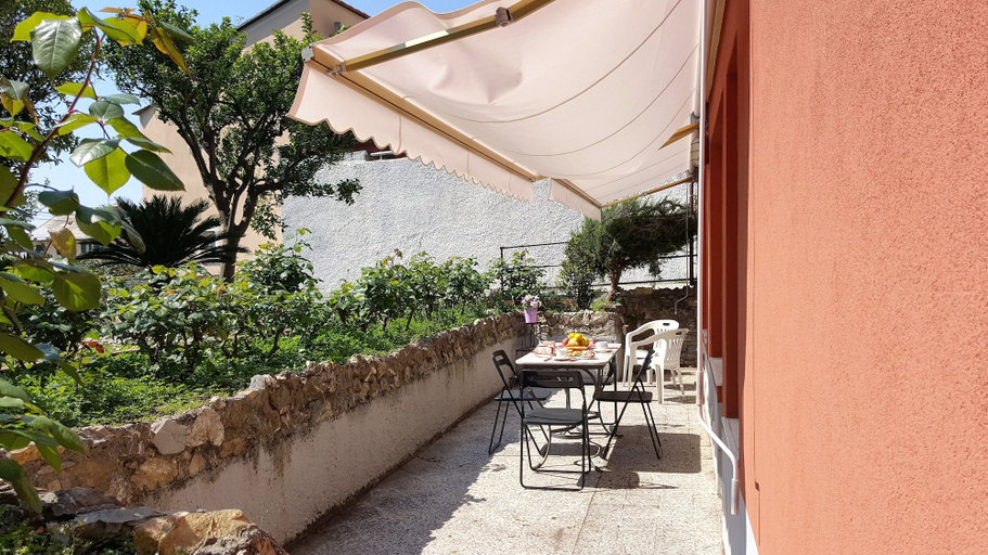 Terrace/patio 5, Casa Agrumeto, Genova