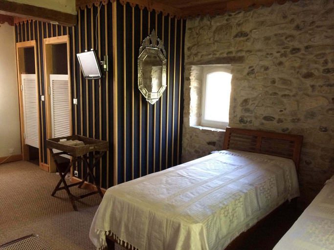 Bedroom 4, Maison Basta, Landes