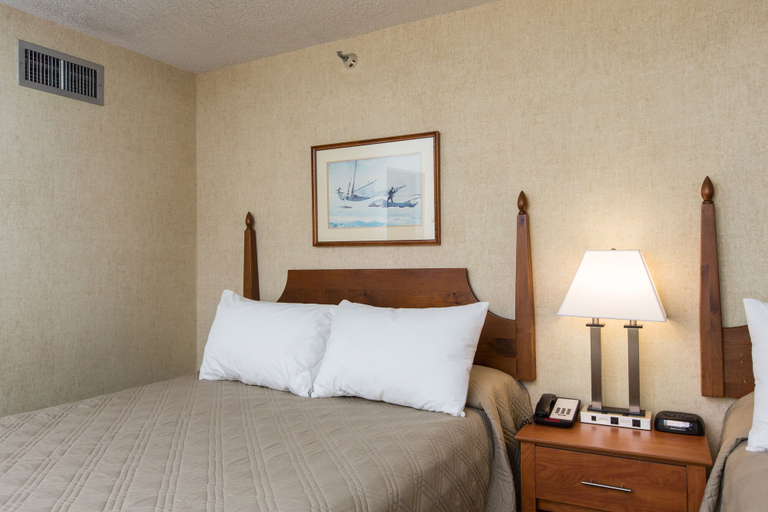 Bedroom 3, Commodores Inn, Lamoille
