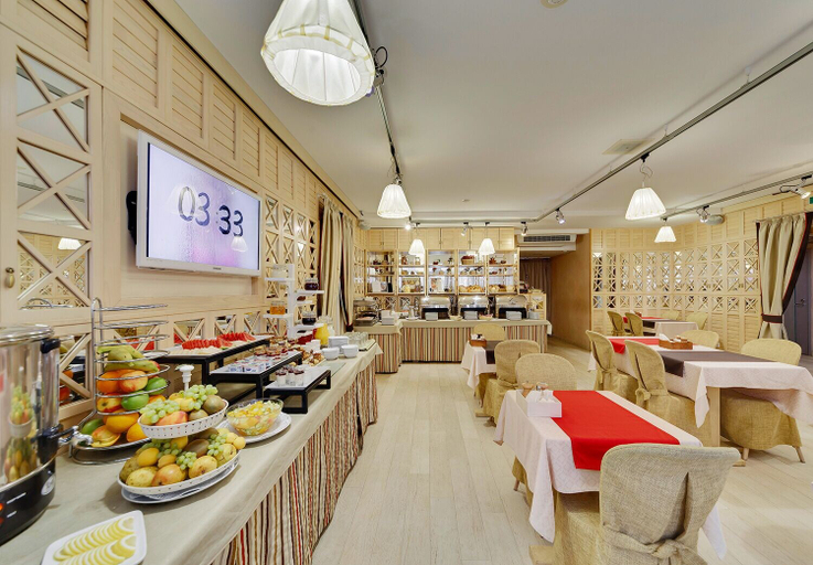 Food & Drinks 4, Red Stars Hotel, Sankt-Peterburg gorsovet