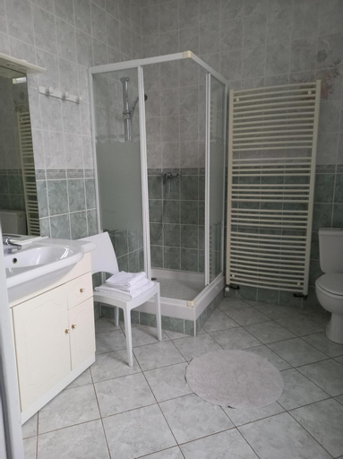 Bedroom 12