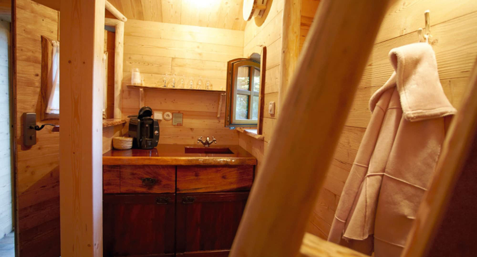 Bathroom 3, Natur-Resort Tripsdrill, Heilbronn