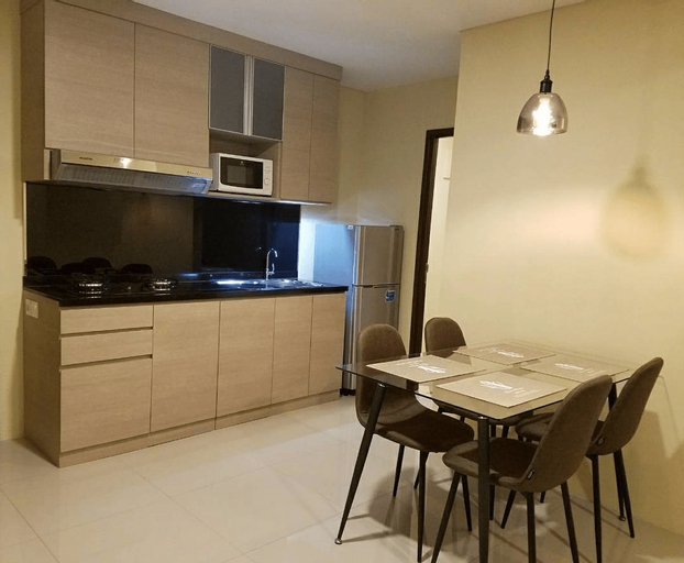 Dining Room 5, Bandara City Apartment near Soekarno Hatta, Tangerang