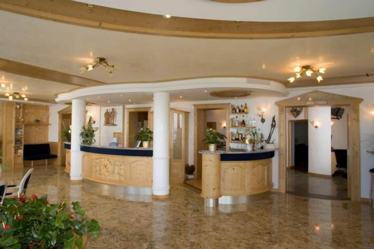 Public Area 2, Hotel Laguna, Verona