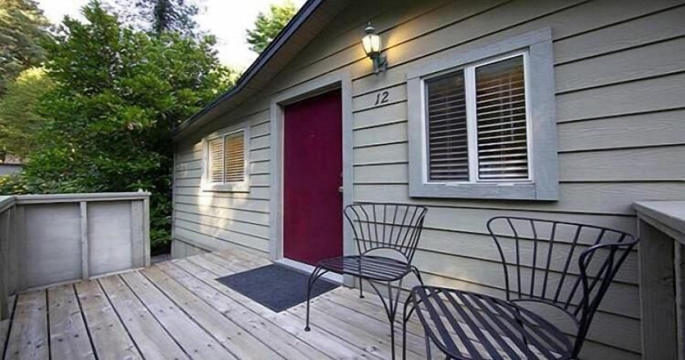 Others 5, Cottages on River Road, Sonoma