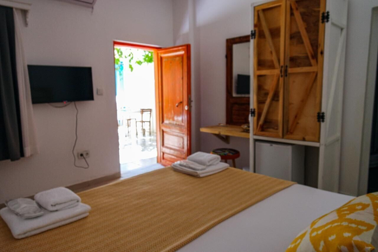 Bedroom 3, Merih Hotel, Bodrum