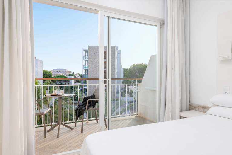 Bedroom 3, Hotel Atolon & Kaafu Beach Club, Baleares