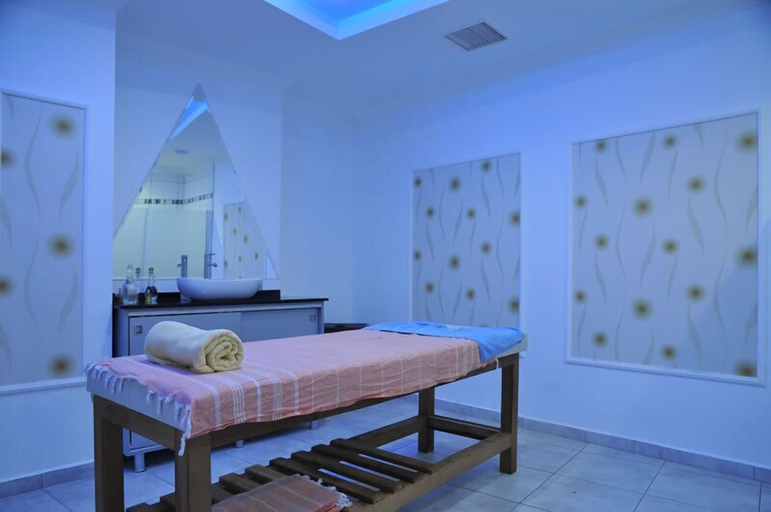 Bedroom 2, Montebello Resort & Spa – All Inclusive, Fethiye