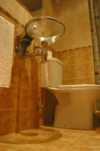 Bathroom 4, Posada de Bleto, Salamanca