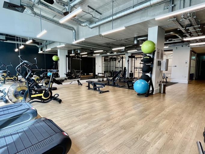 Others 4, Superior 1 - bed Apartment in Wembley, London