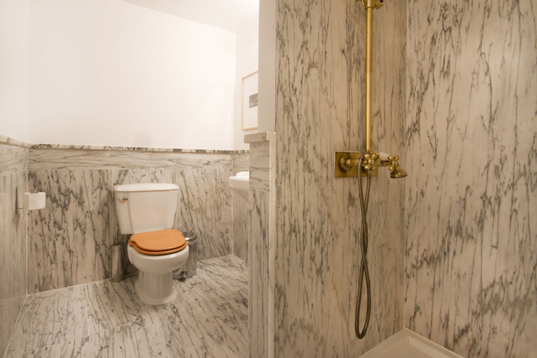 Bathroom 5, Casa Oliver Príncipe Real, Lisbon