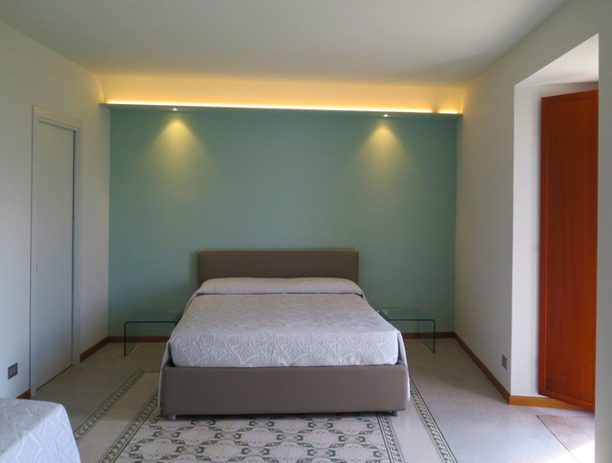 Bedroom 4, Porta Baciamano, Palermo
