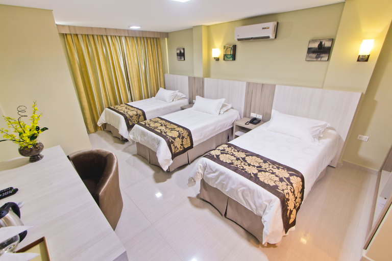Bedroom 3, Megal Suites Hotel, Ciudad del Este