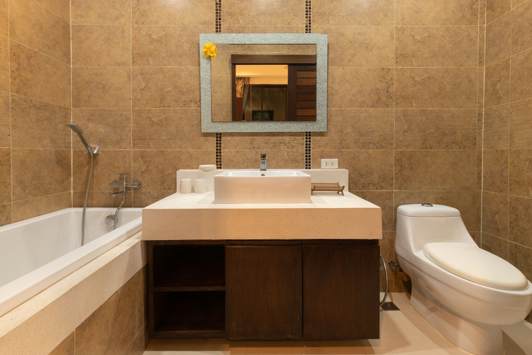 Bathroom 5, Oriental 3br Pool Villa, Pulau Phuket