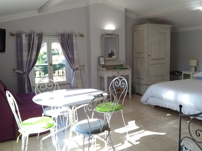 Bedroom 2, L'escale Provencale, Var
