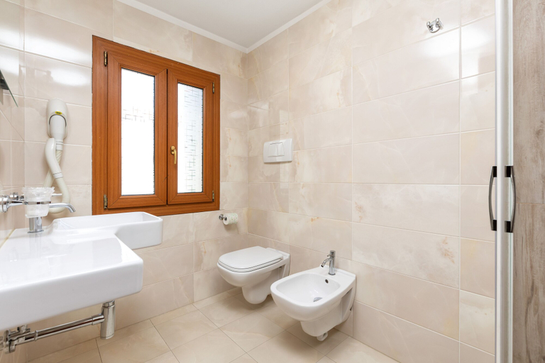 Bathroom 4, Hotel Giardinetto, Venezia