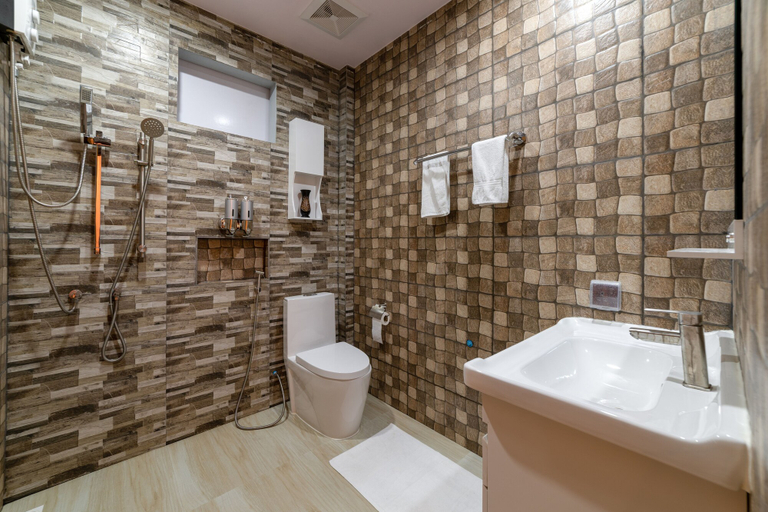 Bathroom 3, Ostrov Palm Villa, North Ari Atoll