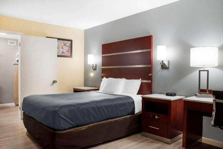 Bedroom 4, Escape Inn Hershey, Dauphin