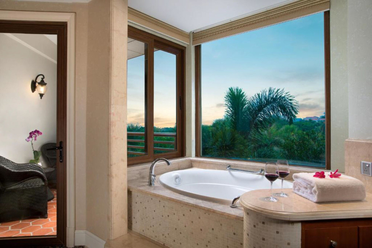 Bathroom 5, Seaview Resort Xiamen, Xiamen