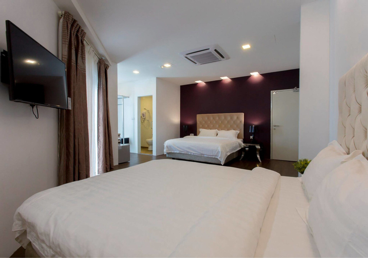 Bedroom 3, Aloha Hotel, Pontian