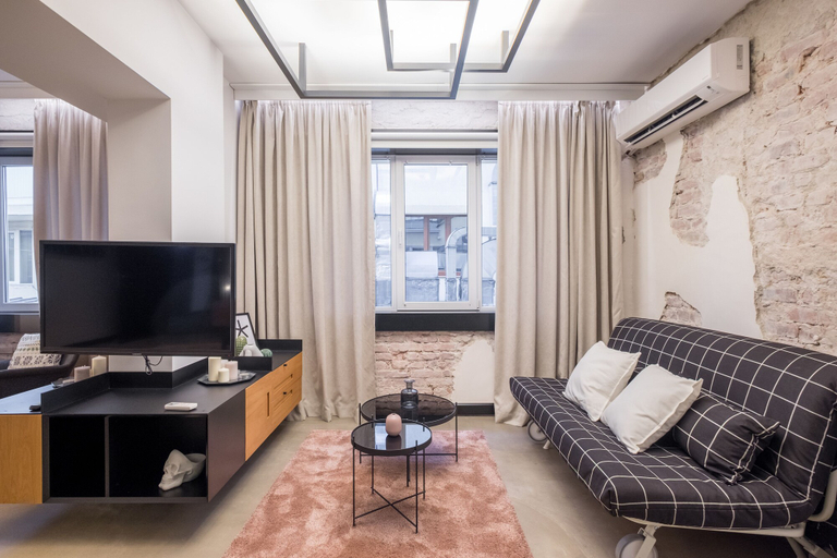 Others 5, R34 Boutique Hotel, Stolichna