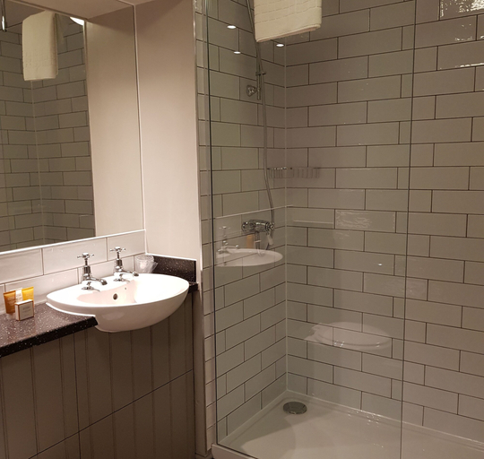 Bathroom 4, Gwesty Links Hotel, Conwy