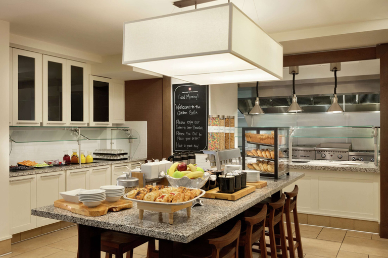Food & Drinks 5, Hilton Garden Inn Rochester/Pittsford, Monroe