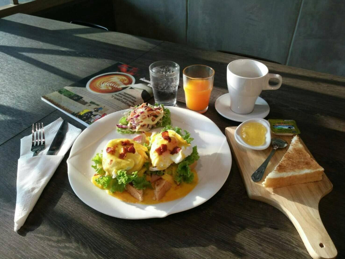 Food & Drinks 5, VC Residence, Muang Chon Buri