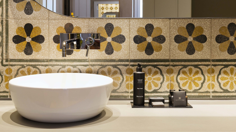 Bathroom 5, Vis Urban Suites & Spa, Bari