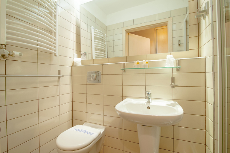 Bathroom 4, Hotel Diament Ustron, Cieszyn