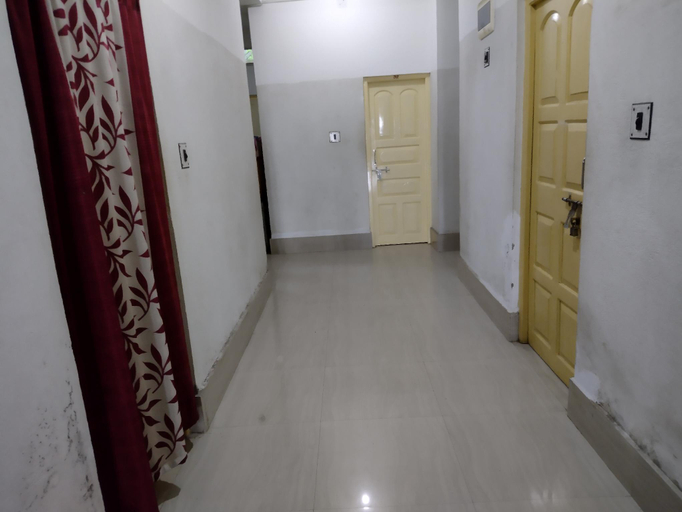 Public Area, Jagannath Guest House, Nadia